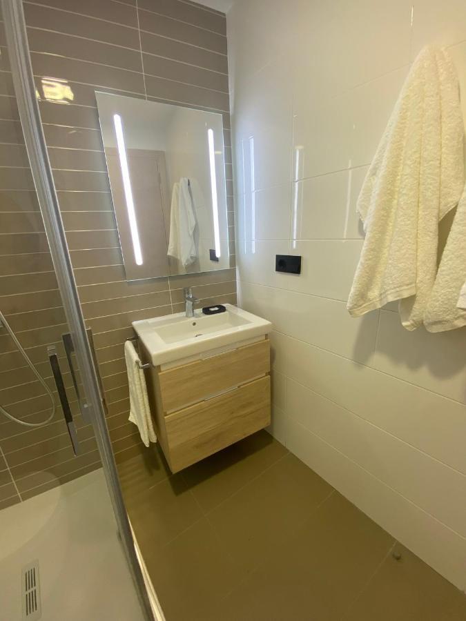 Appartamento Move In Miragaia Vigo Esterno foto